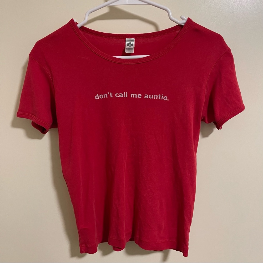 American Apparel Classic Girl Women’s Short Sleeve Red Shirt Size M (Used)